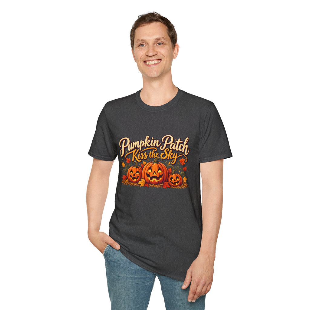 Pumpkin Patch Kiss the Sky Shirt | Cute Fall Jack-O'-Lantern Graphic Tee | Womens Halloween T-Shirt
