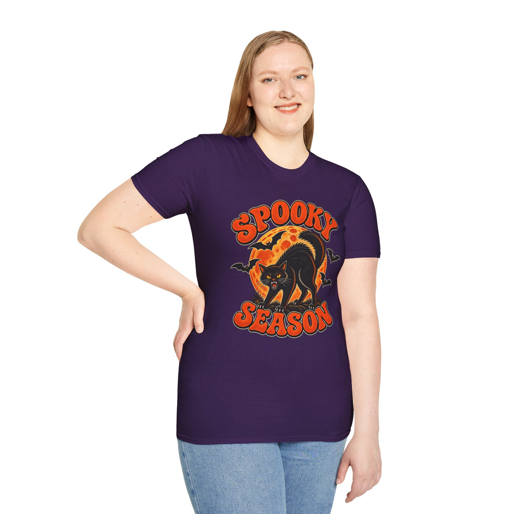 Retro Black Cat Halloween Shirt | Vintage Spooky Season Graphic Tee | Womens Halloween T-Shirt