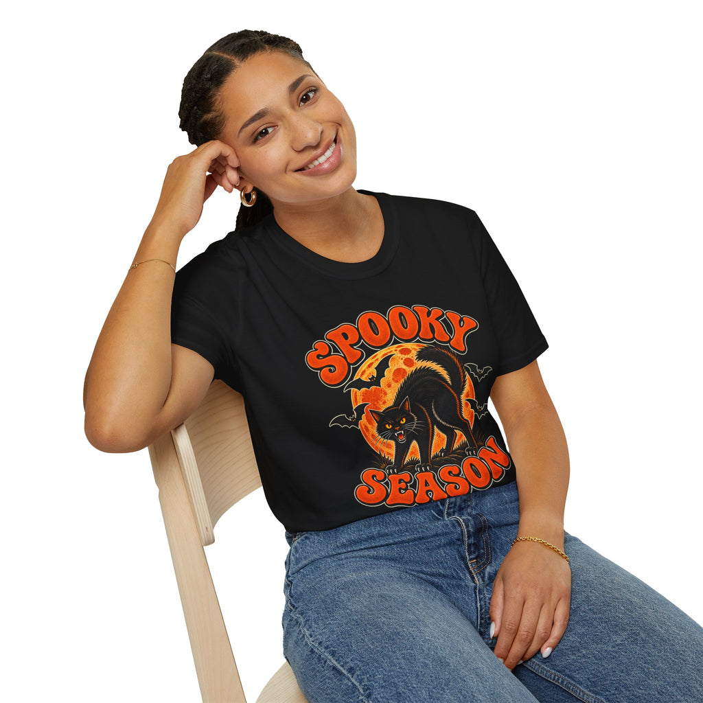 Retro Black Cat Halloween Shirt | Vintage Spooky Season Graphic Tee | Womens Halloween T-Shirt