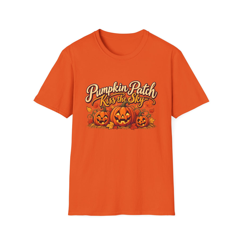 Pumpkin Patch Kiss the Sky Shirt | Cute Fall Jack-O'-Lantern Graphic Tee | Womens Halloween T-Shirt