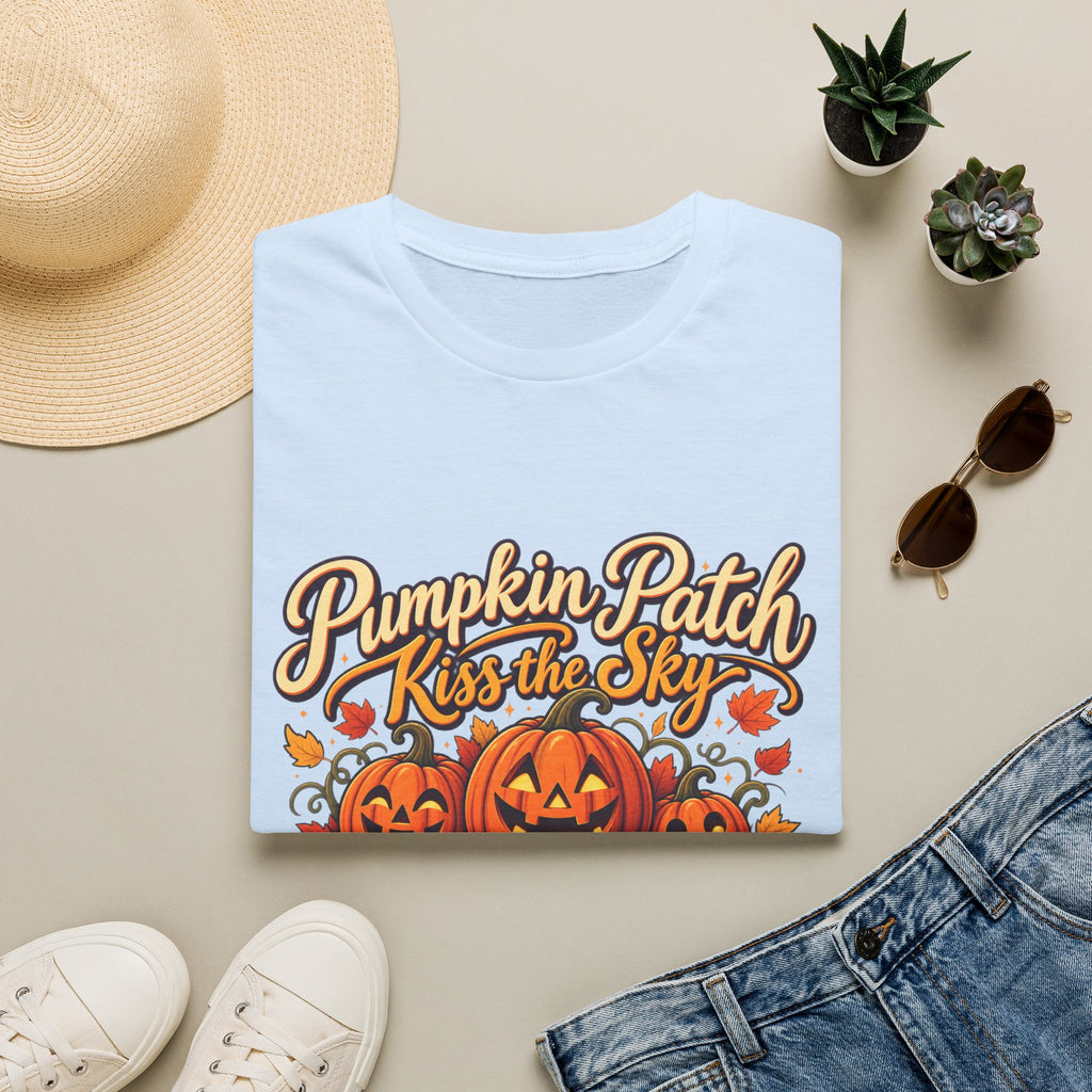 Pumpkin Patch Kiss the Sky Shirt | Cute Fall Jack-O'-Lantern Graphic Tee | Womens Halloween T-Shirt