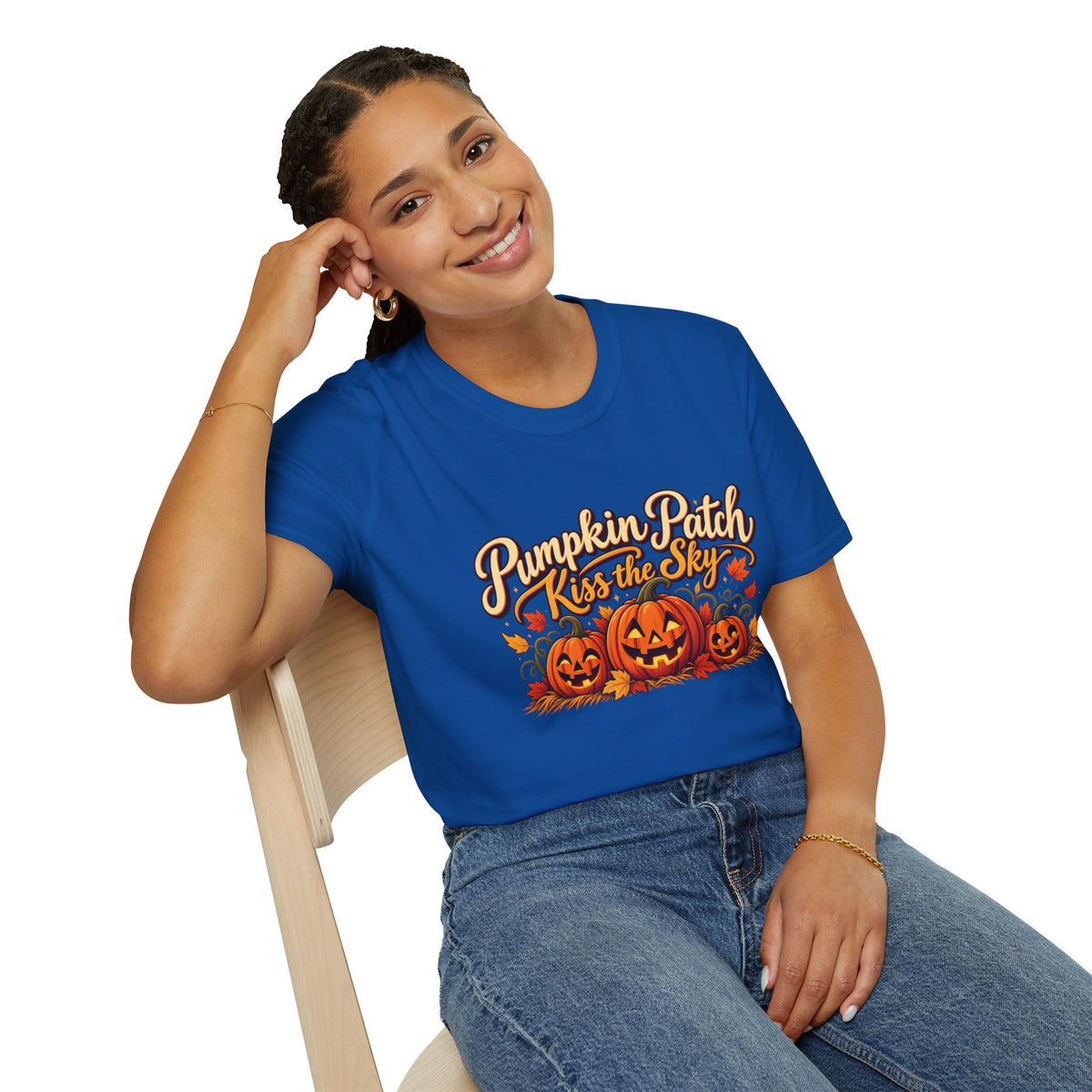 Pumpkin Patch Kiss the Sky Shirt | Cute Fall Jack-O'-Lantern Graphic Tee | Womens Halloween T-Shirt