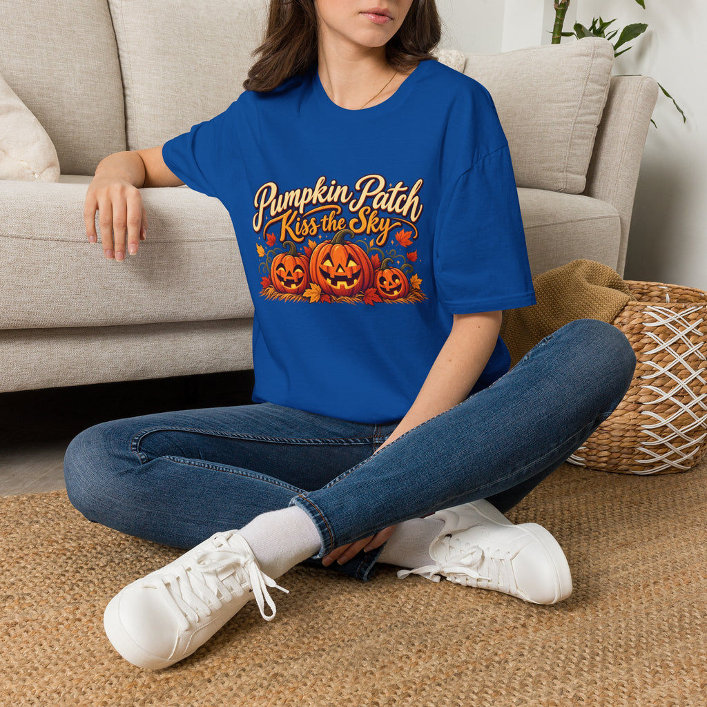 Pumpkin Patch Kiss the Sky Shirt | Cute Fall Jack-O'-Lantern Graphic Tee | Womens Halloween T-Shirt