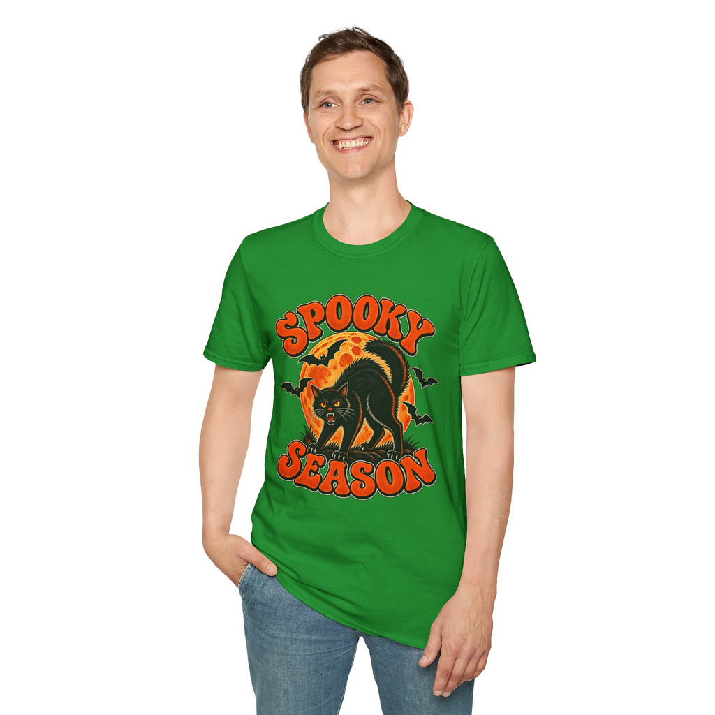 Retro Black Cat Halloween Shirt | Vintage Spooky Season Graphic Tee | Womens Halloween T-Shirt