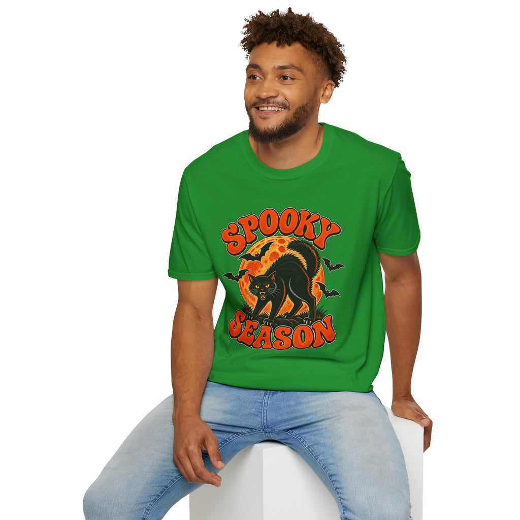 Retro Black Cat Halloween Shirt | Vintage Spooky Season Graphic Tee | Womens Halloween T-Shirt