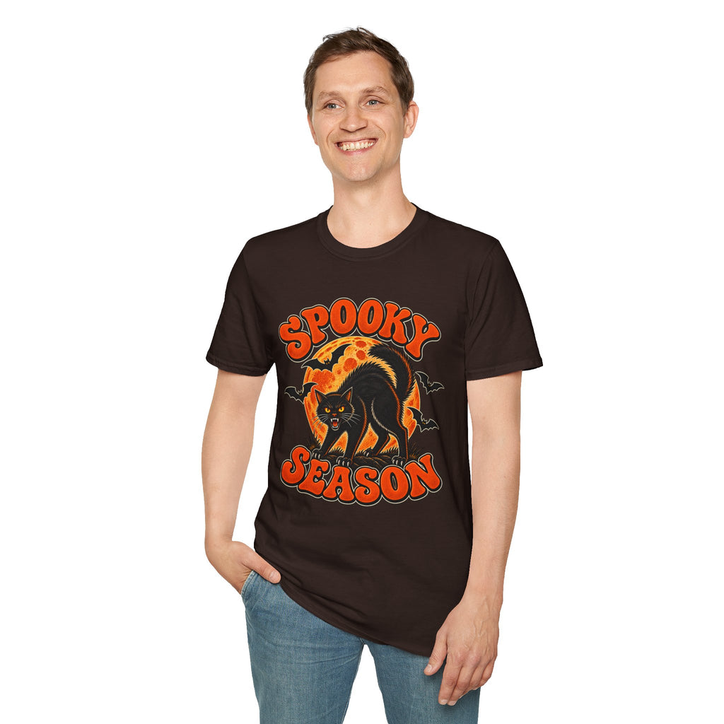 Retro Black Cat Halloween Shirt | Vintage Spooky Season Graphic Tee | Womens Halloween T-Shirt