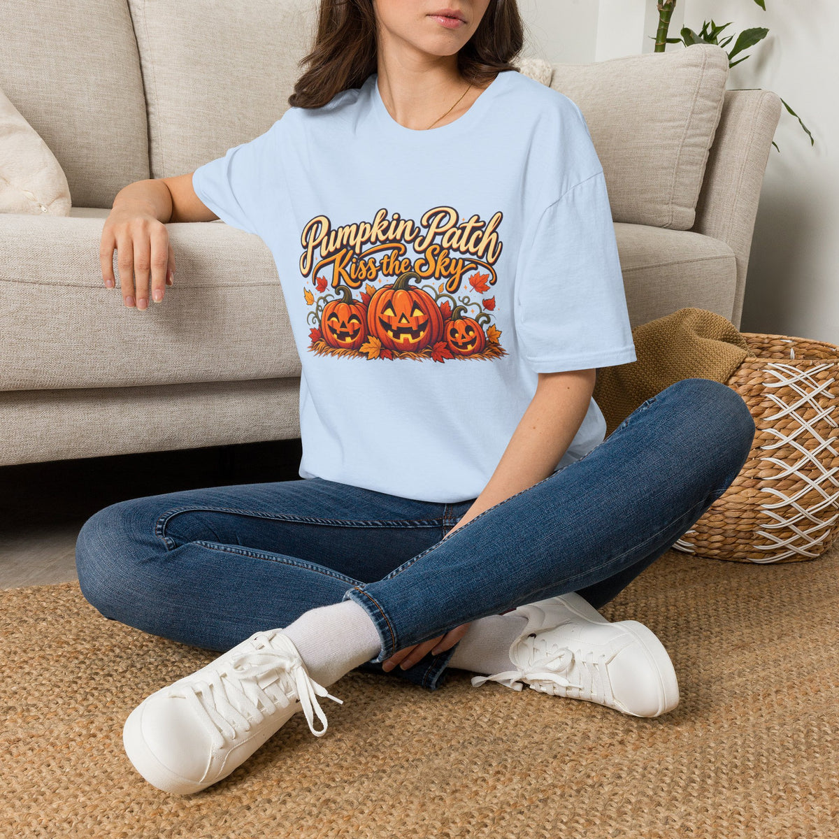 Pumpkin Patch Kiss the Sky Shirt | Cute Fall Jack-O'-Lantern Graphic Tee | Womens Halloween T-Shirt