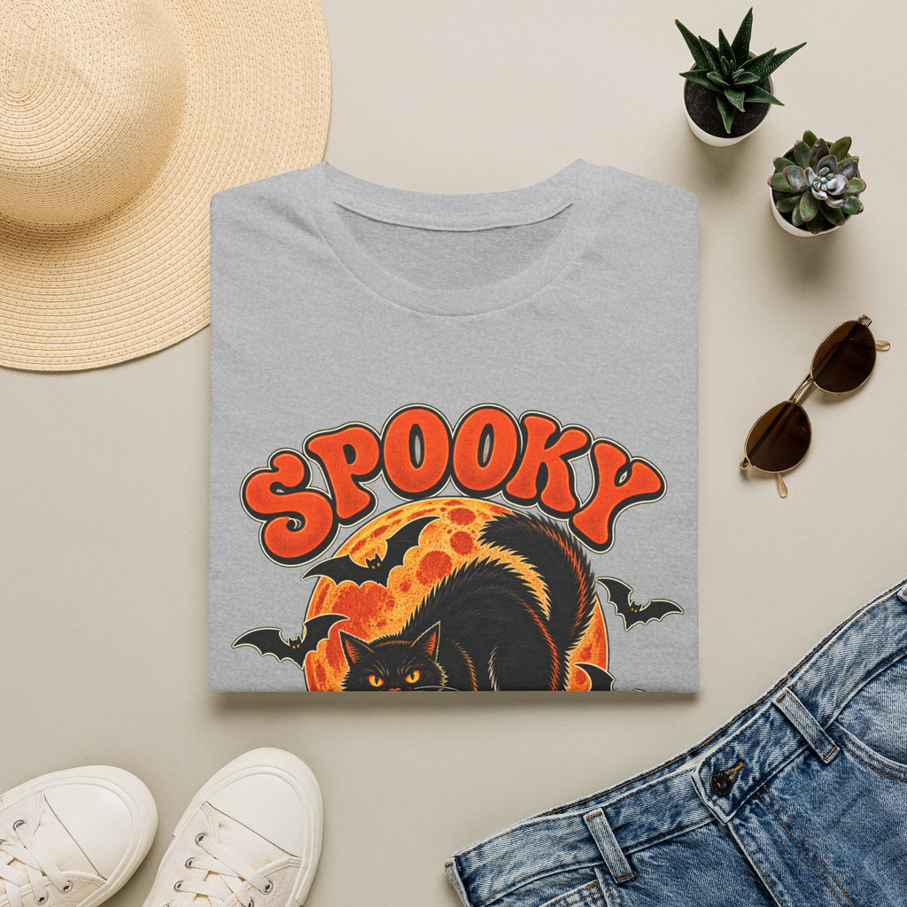 Retro Black Cat Halloween Shirt | Vintage Spooky Season Graphic Tee | Womens Halloween T-Shirt