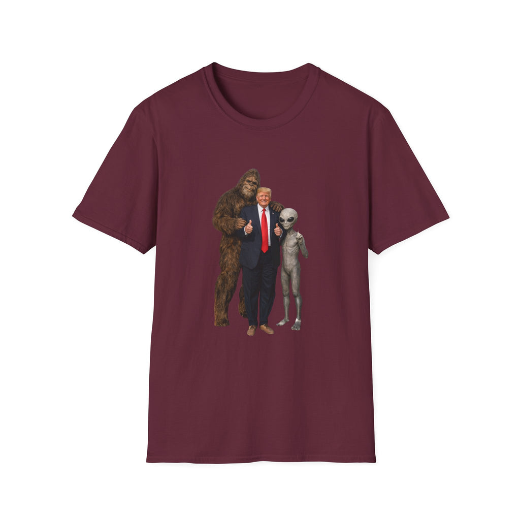 Funny Trump Bigfoot Alien UFO Weird Alien T-Shirt Unisex Softstyle T-Shirt Yeti