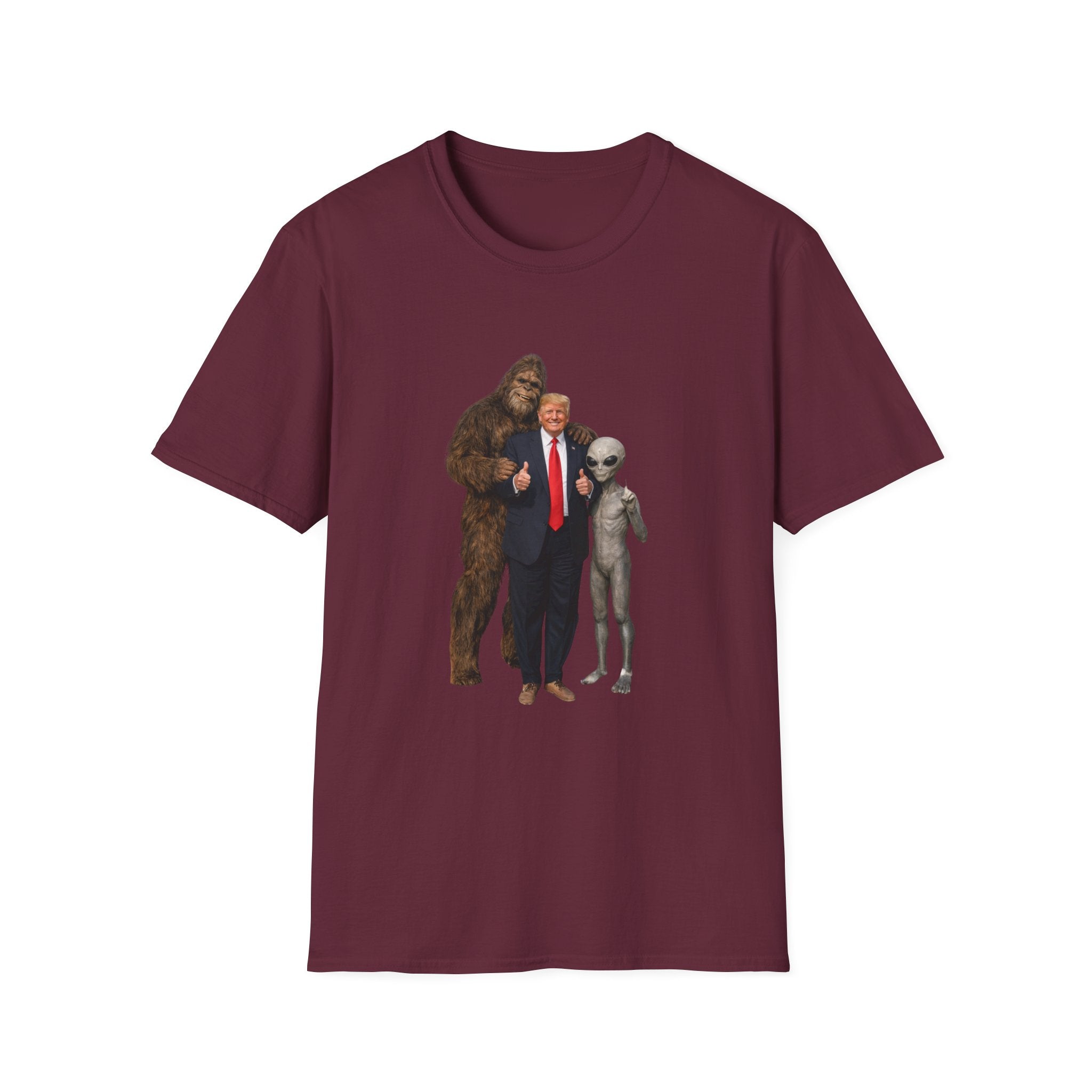 Funny Trump Bigfoot Alien UFO Weird Alien T-Shirt Unisex Softstyle T-Shirt Yeti