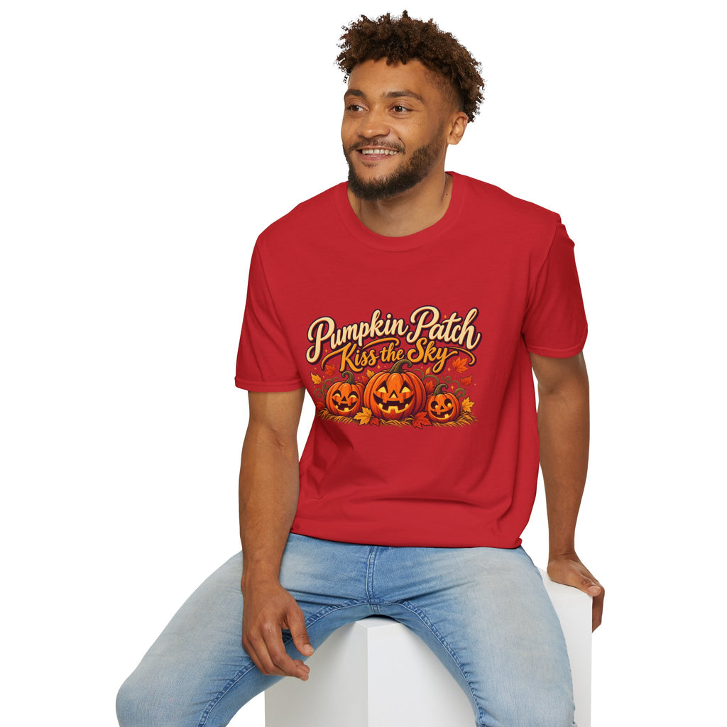 Pumpkin Patch Kiss the Sky Shirt | Cute Fall Jack-O'-Lantern Graphic Tee | Womens Halloween T-Shirt