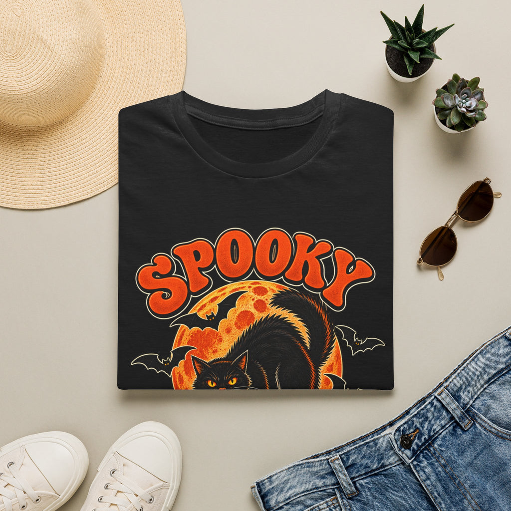 Retro Black Cat Halloween Shirt | Vintage Spooky Season Graphic Tee | Womens Halloween T-Shirt