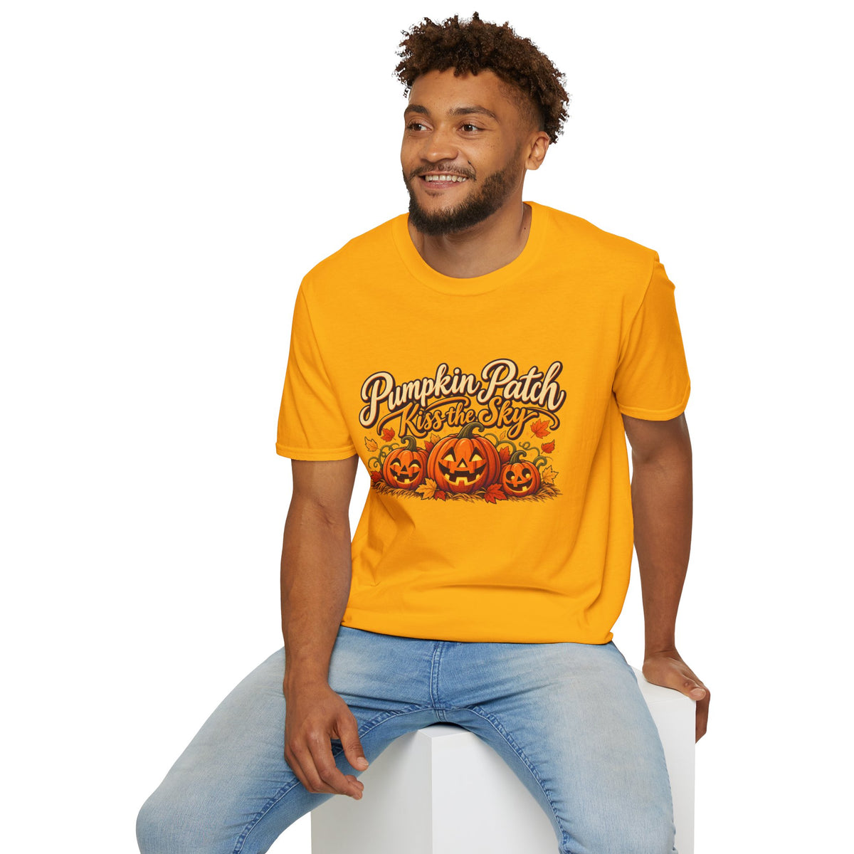 Pumpkin Patch Kiss the Sky Shirt | Cute Fall Jack-O'-Lantern Graphic Tee | Womens Halloween T-Shirt