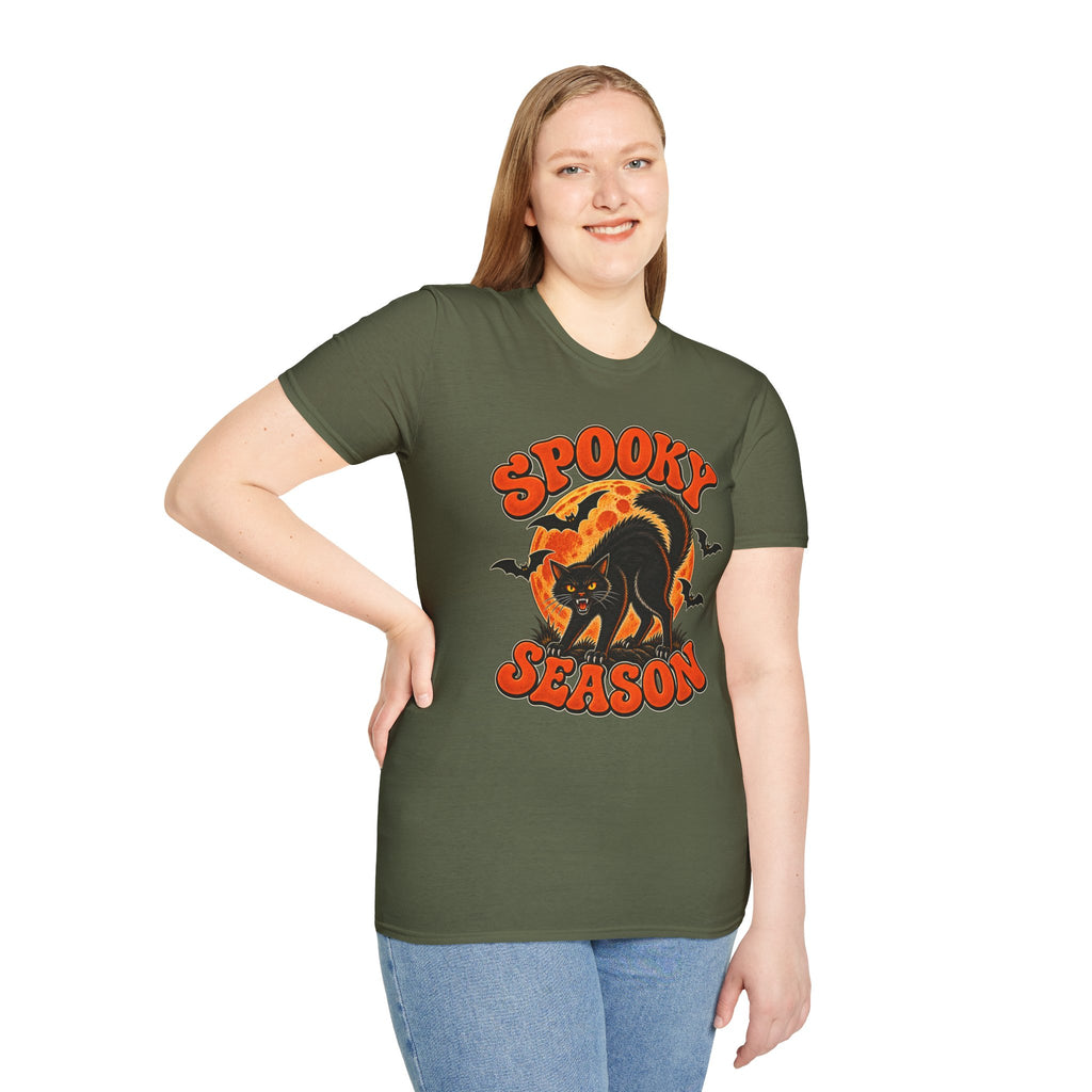 Retro Black Cat Halloween Shirt | Vintage Spooky Season Graphic Tee | Womens Halloween T-Shirt