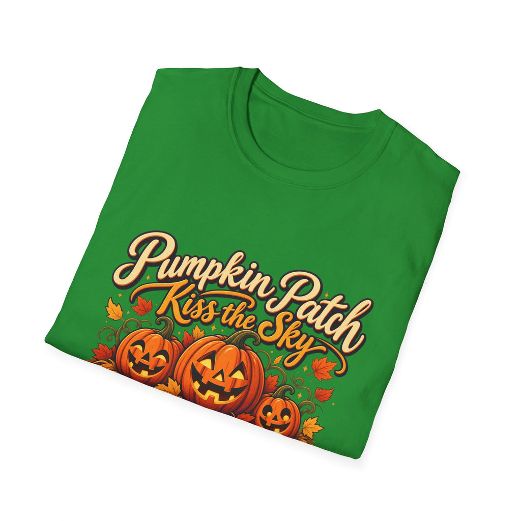 Pumpkin Patch Kiss the Sky Shirt | Cute Fall Jack-O'-Lantern Graphic Tee | Womens Halloween T-Shirt