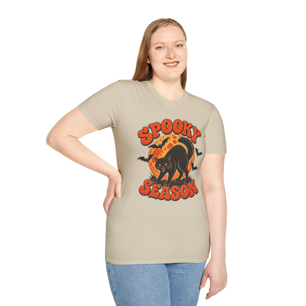 Retro Black Cat Halloween Shirt | Vintage Spooky Season Graphic Tee | Womens Halloween T-Shirt