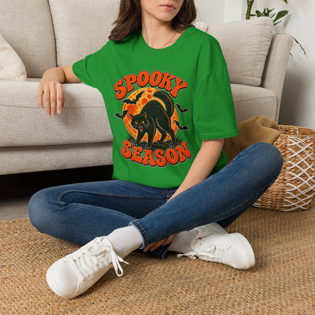 Retro Black Cat Halloween Shirt | Vintage Spooky Season Graphic Tee | Womens Halloween T-Shirt