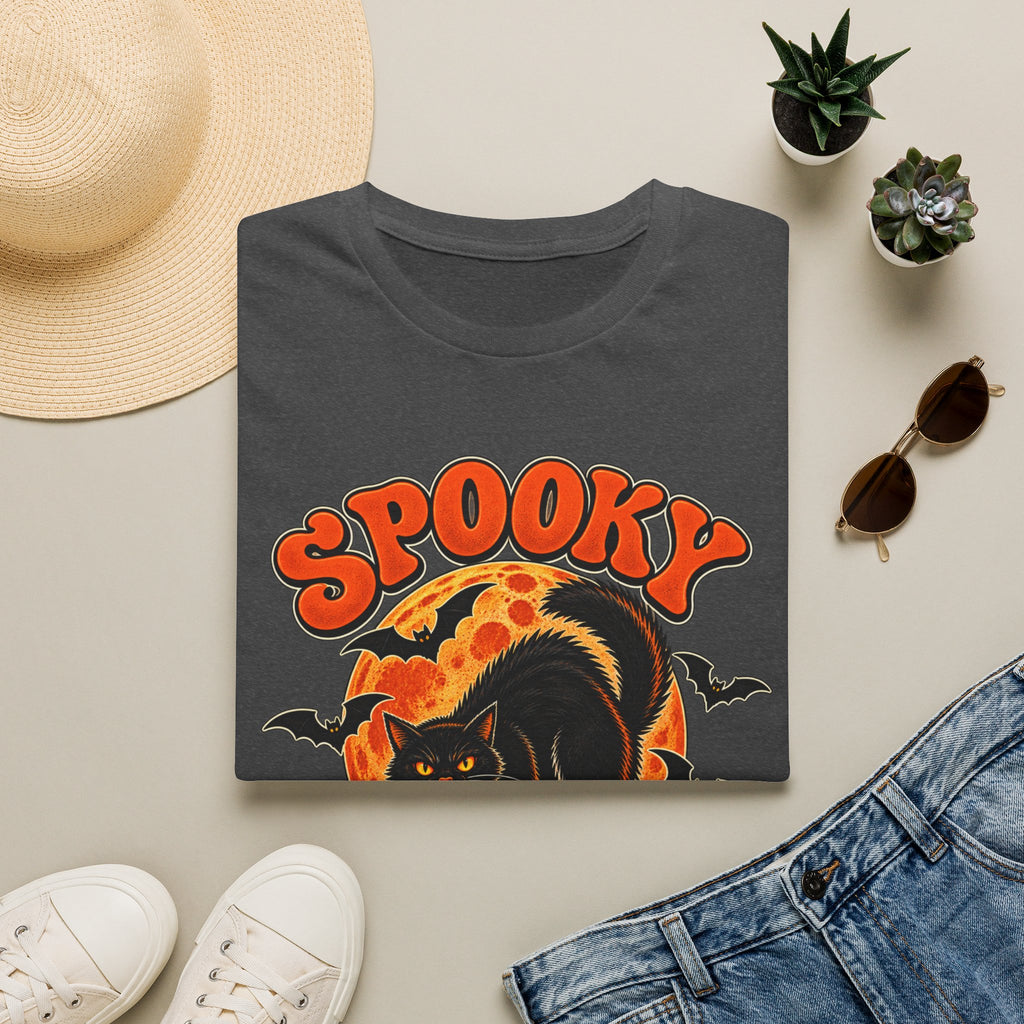 Retro Black Cat Halloween Shirt | Vintage Spooky Season Graphic Tee | Womens Halloween T-Shirt
