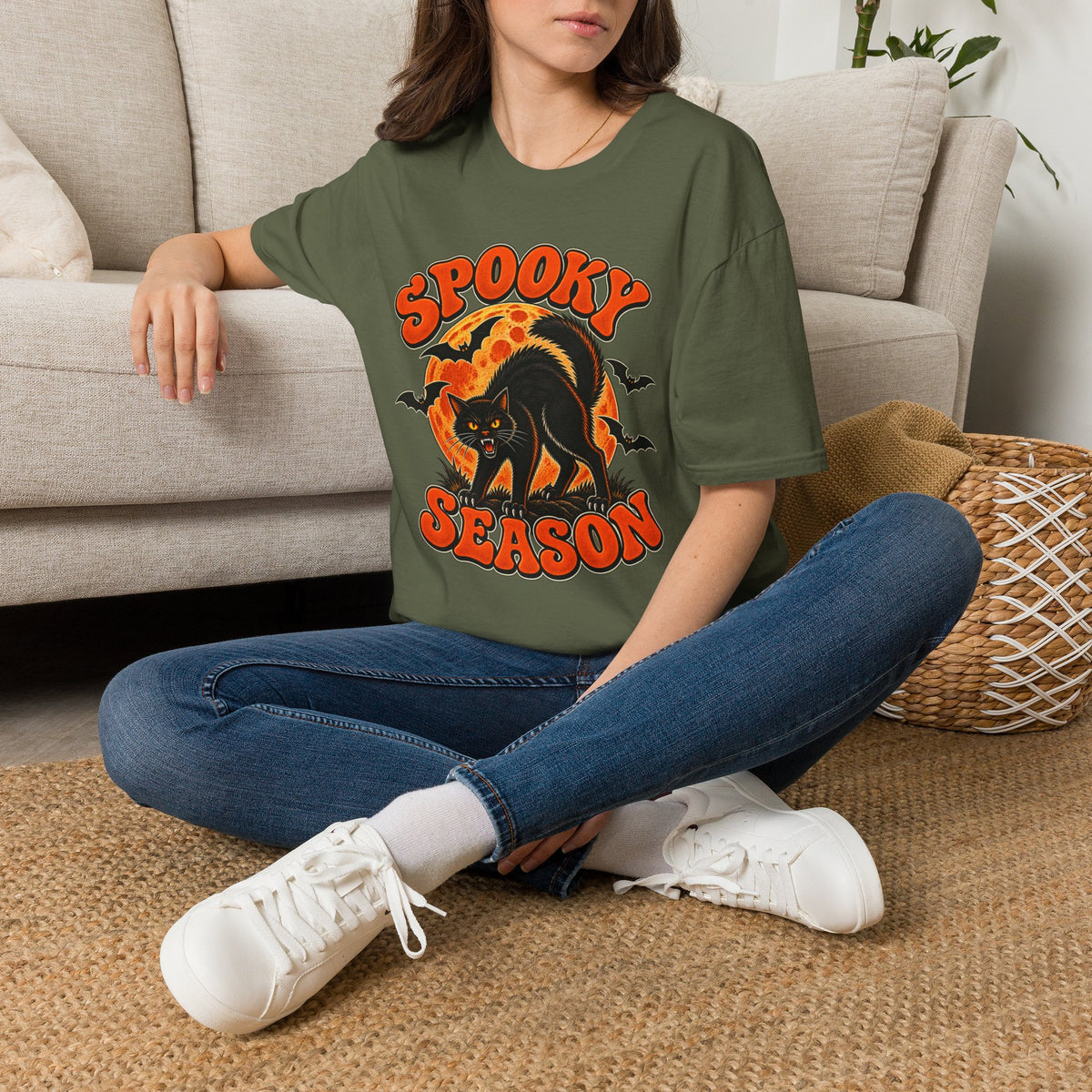 Retro Black Cat Halloween Shirt | Vintage Spooky Season Graphic Tee | Womens Halloween T-Shirt