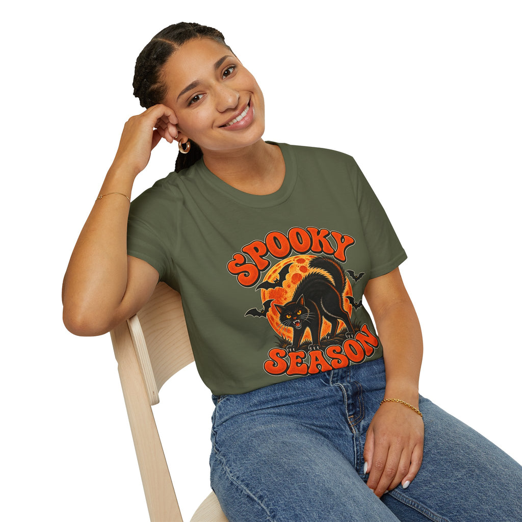 Retro Black Cat Halloween Shirt | Vintage Spooky Season Graphic Tee | Womens Halloween T-Shirt
