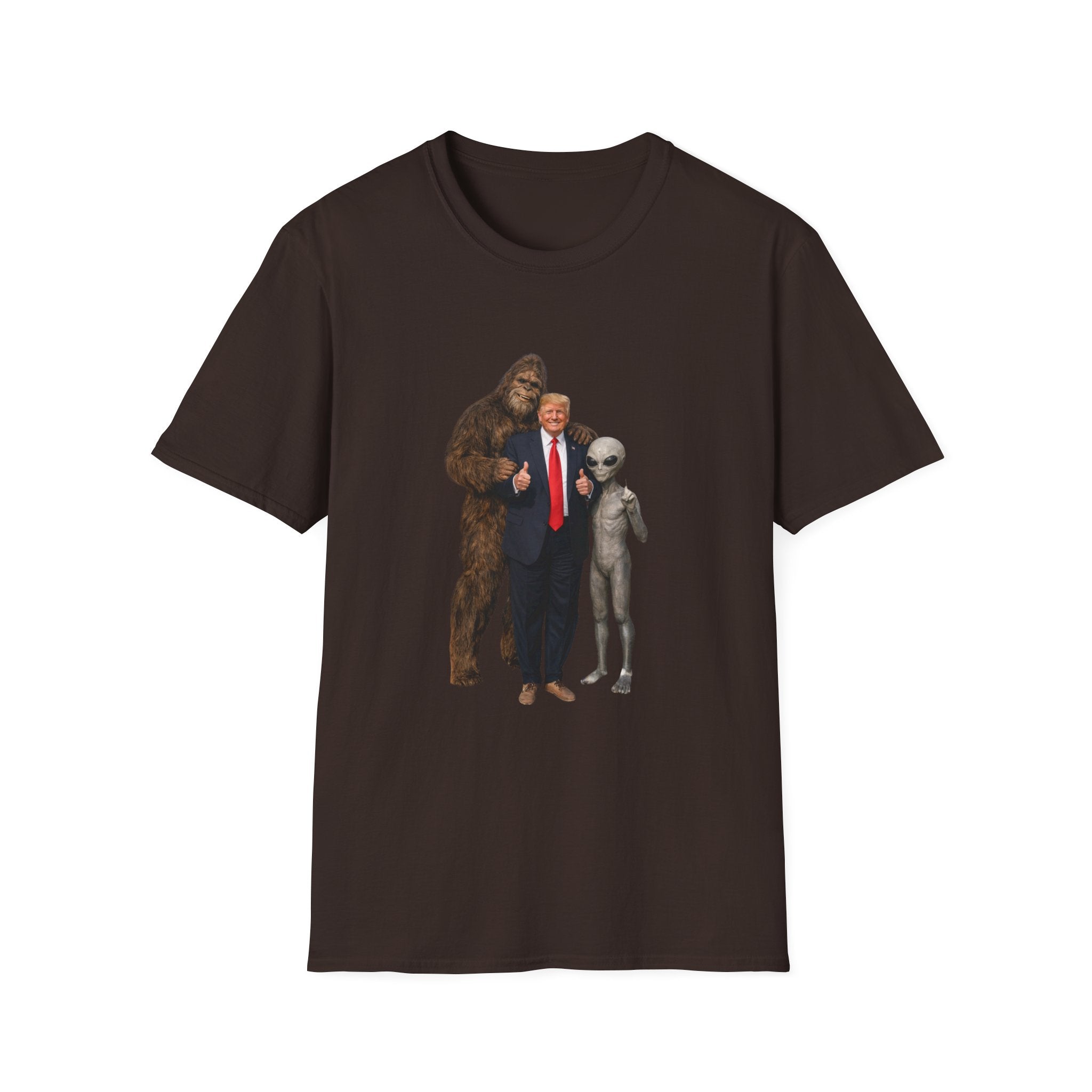 Funny Trump Bigfoot Alien UFO Weird Alien T-Shirt Unisex Softstyle T-Shirt Yeti
