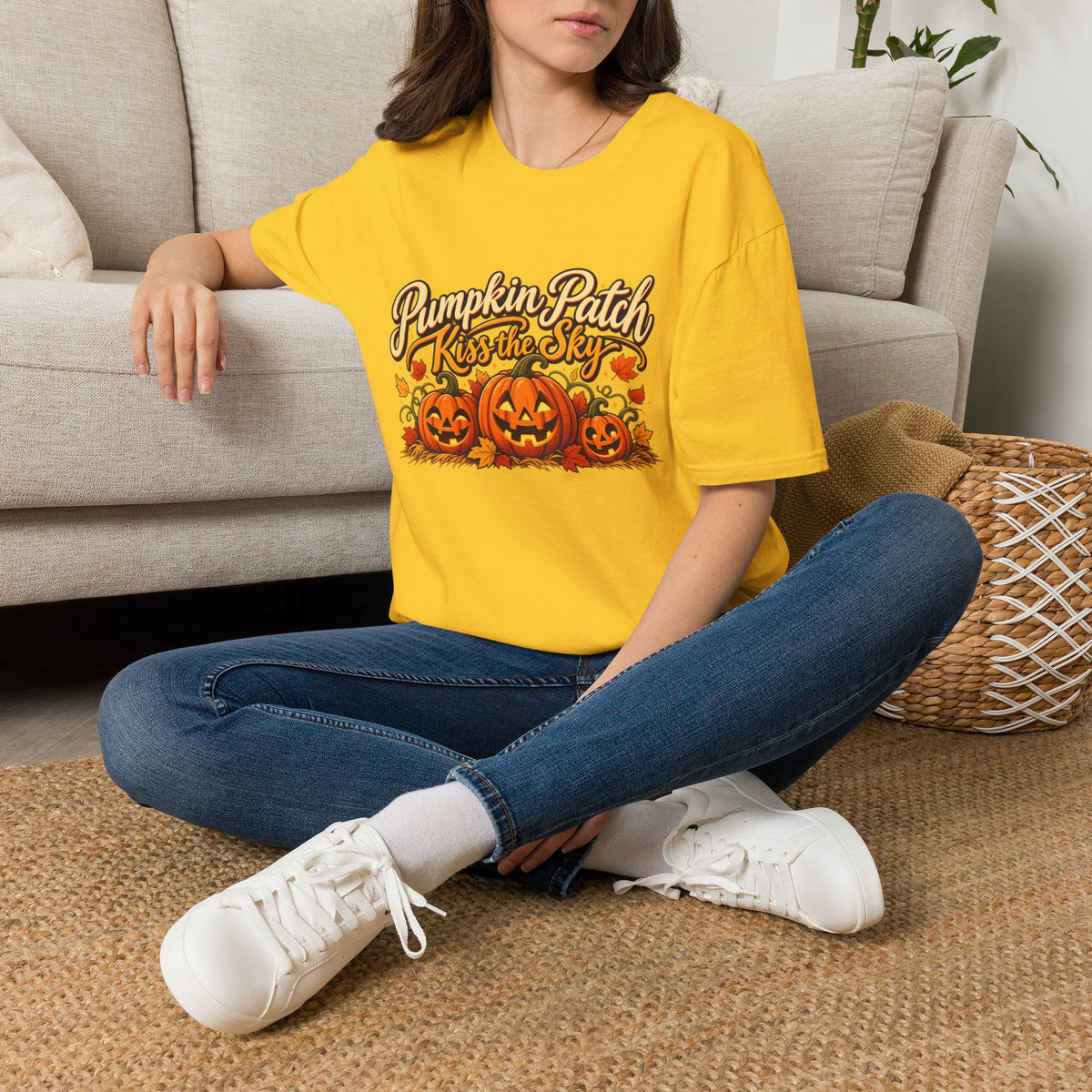 Pumpkin Patch Kiss the Sky Shirt | Cute Fall Jack-O'-Lantern Graphic Tee | Womens Halloween T-Shirt