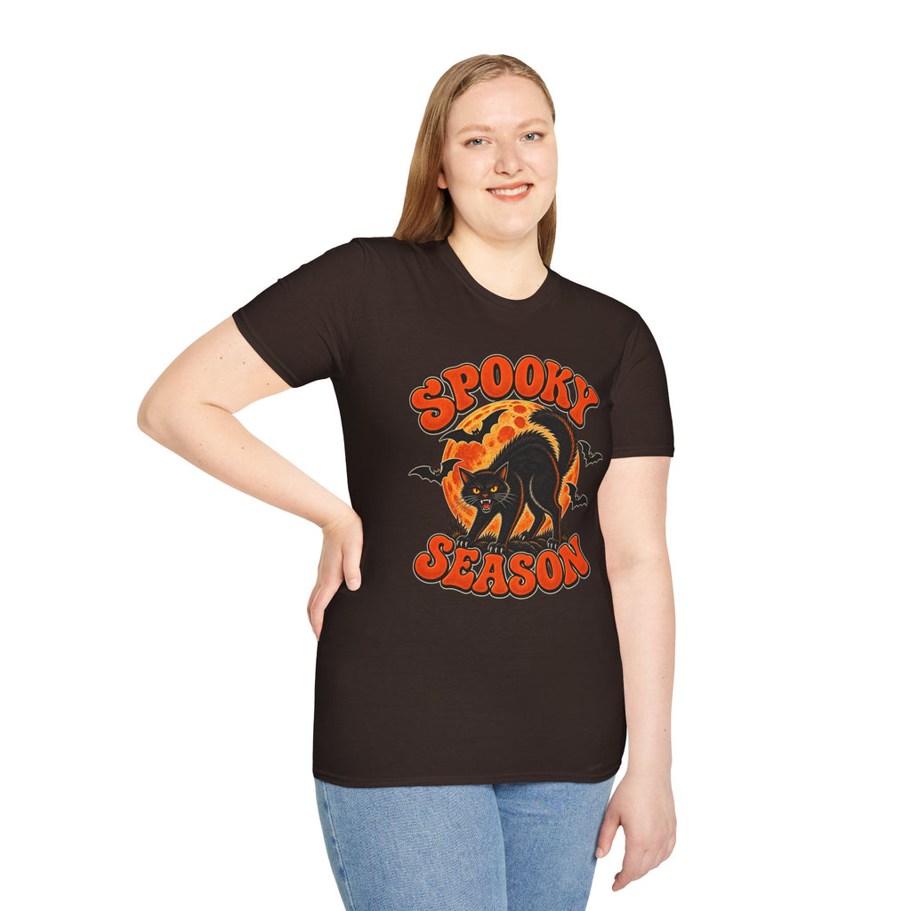 Retro Black Cat Halloween Shirt | Vintage Spooky Season Graphic Tee | Womens Halloween T-Shirt