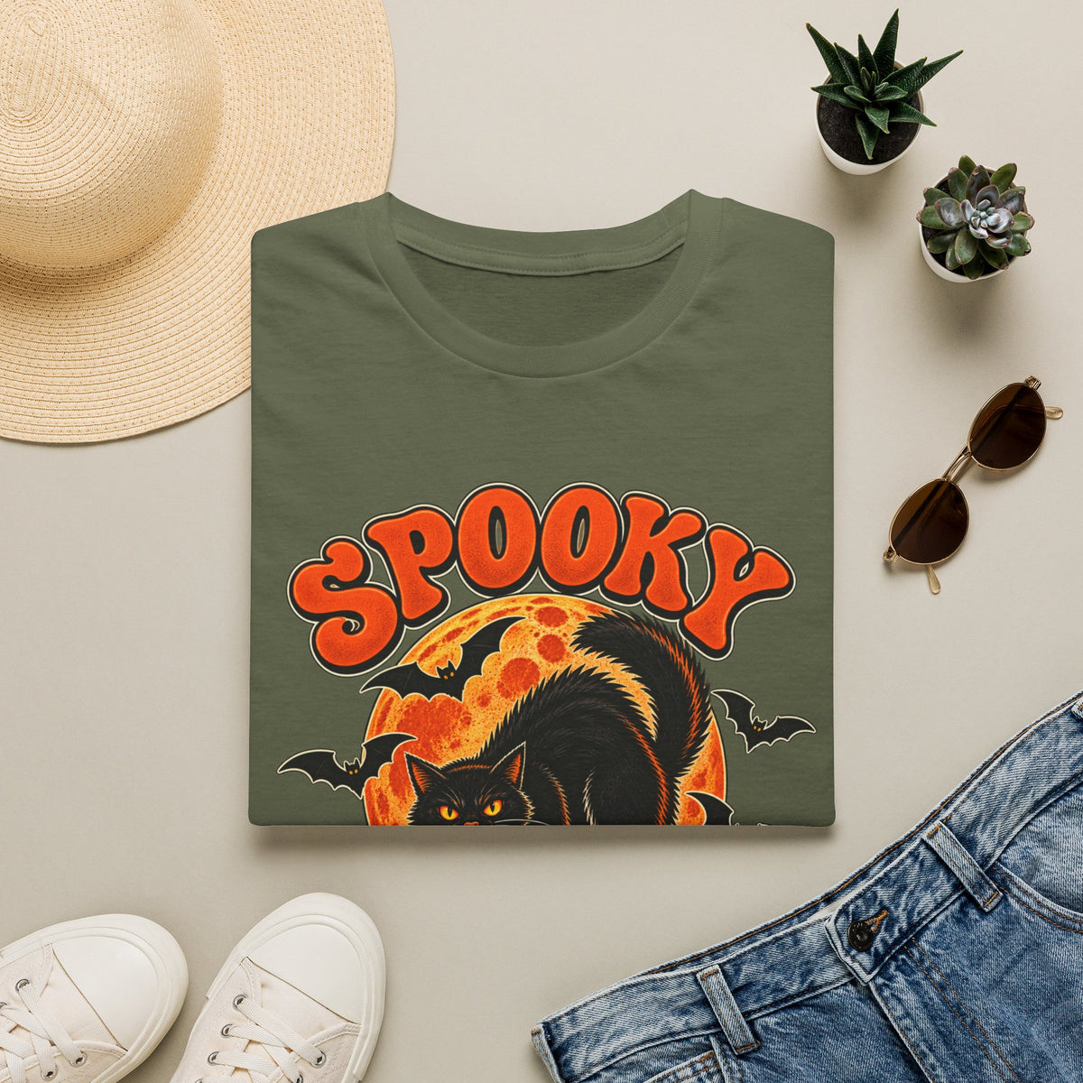Retro Black Cat Halloween Shirt | Vintage Spooky Season Graphic Tee | Womens Halloween T-Shirt